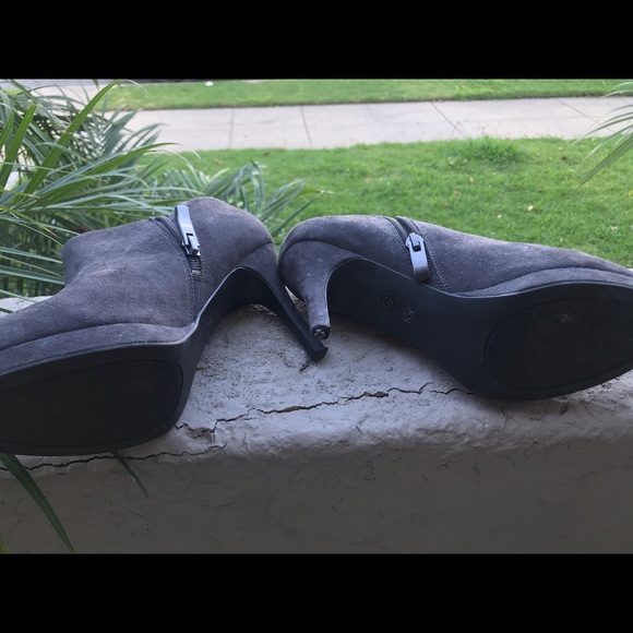 Liz clairbone 6 1/2 shirt boots - Picture 4 of 4